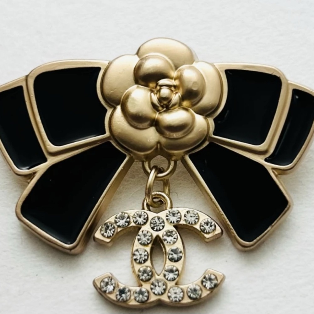 Chanel Brooch - Made in France💎